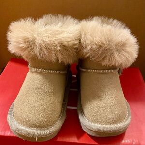 Girls Winter Boots Size 6-6.5